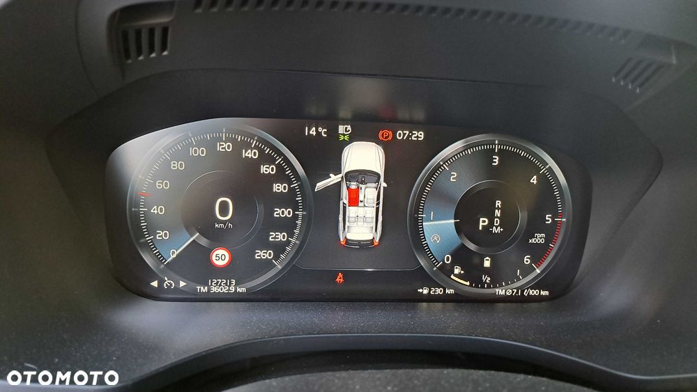 Volvo XC 60 - 8