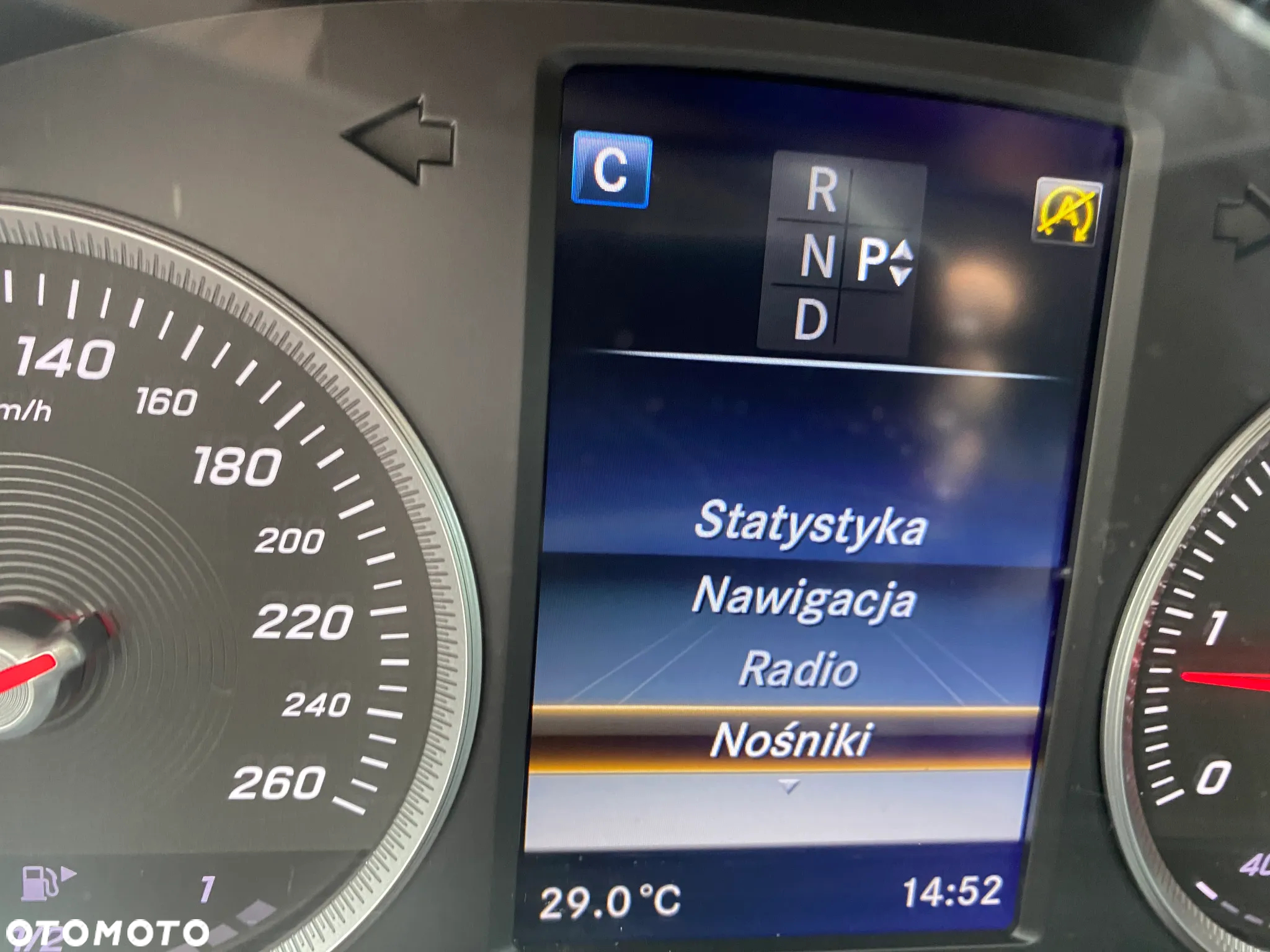 Mercedes-Benz Klasa C 250 d 4-Matic 9G-TRONIC - 23
