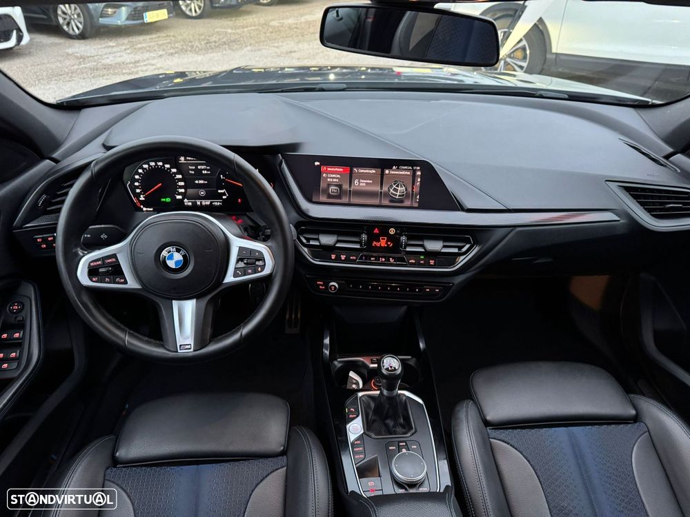BMW 116 d Pack Desportivo M - 27