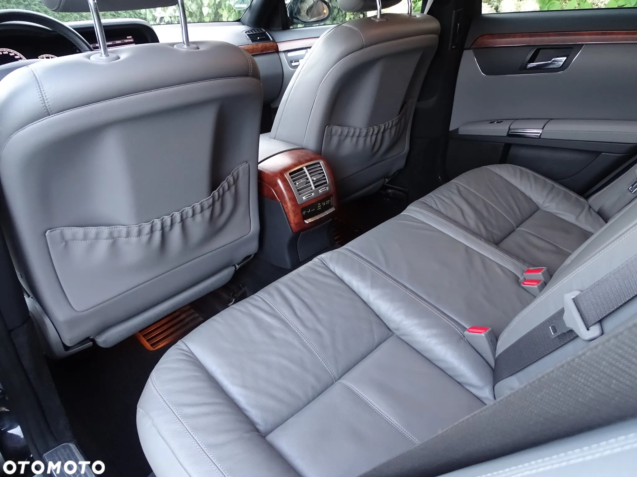 Mercedes-Benz Klasa S 320 CDI DPF 7G-TRONIC - 19