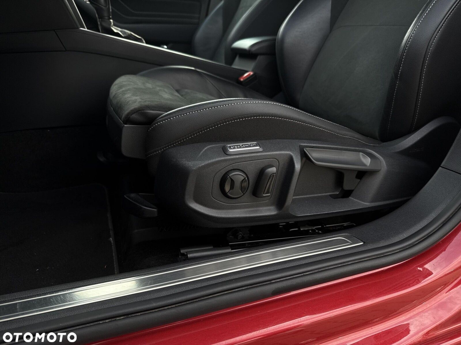 Volkswagen Arteon 2.0 TSI R-Line DSG - 11