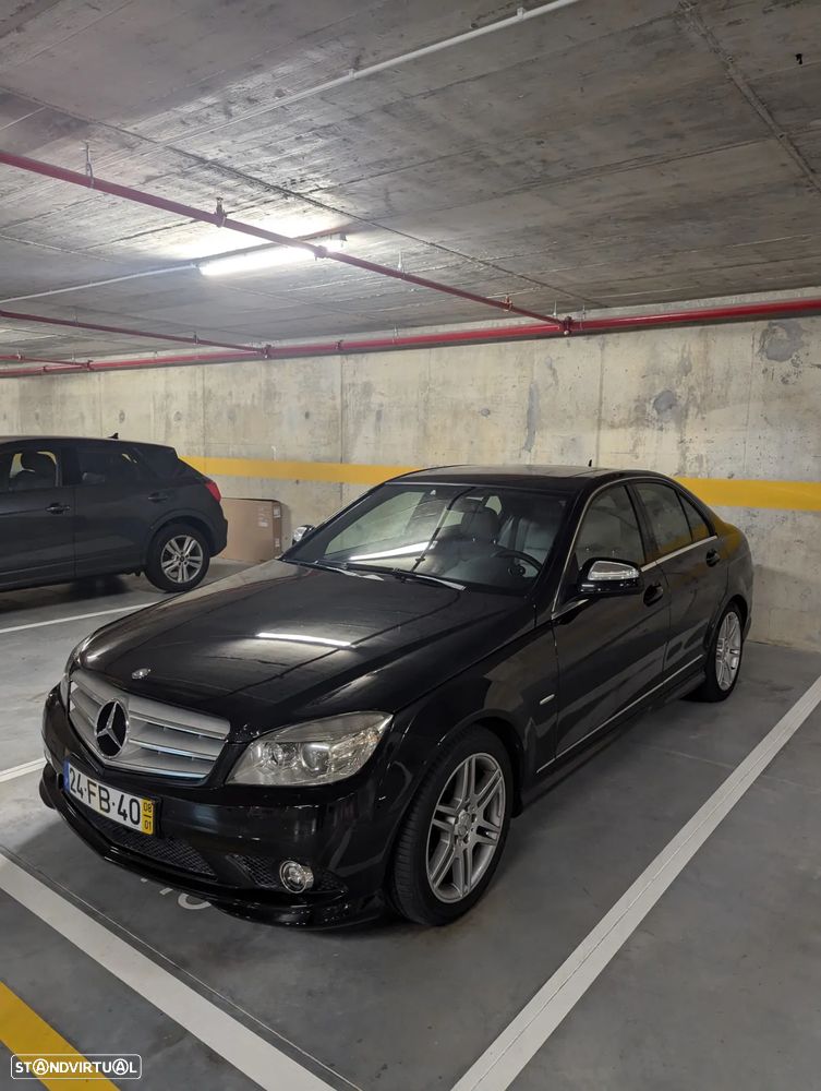 Mercedes-Benz C 320 CDi Avantgarde Auto. - 13