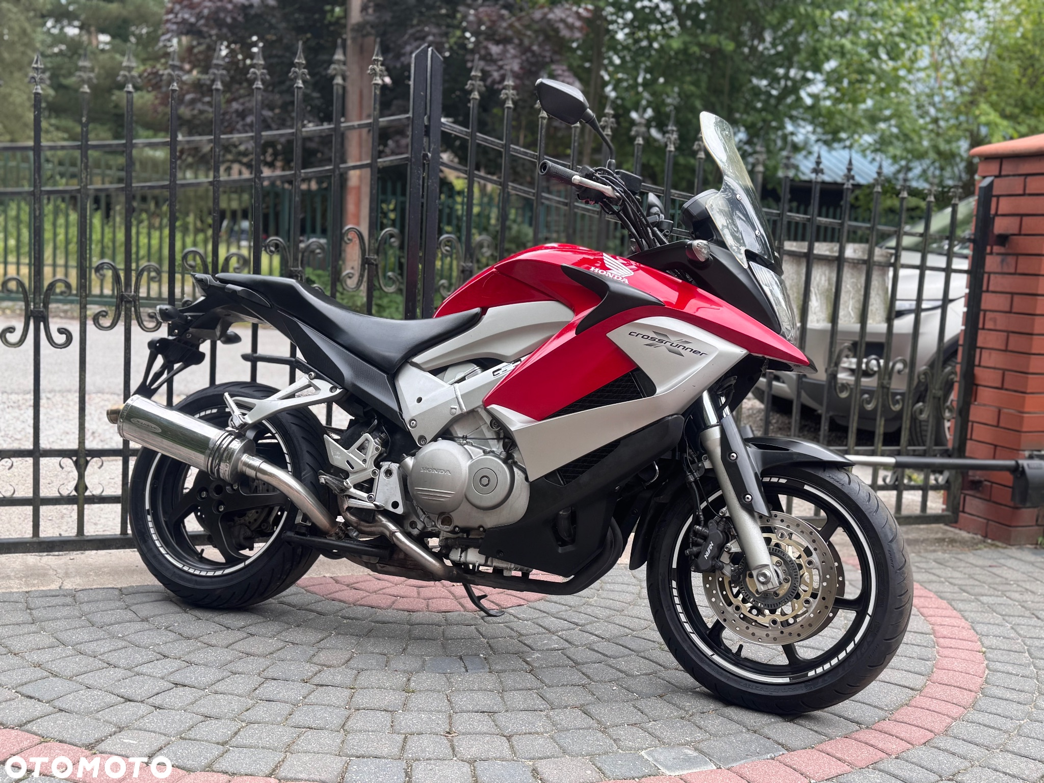 Honda VFR - 2