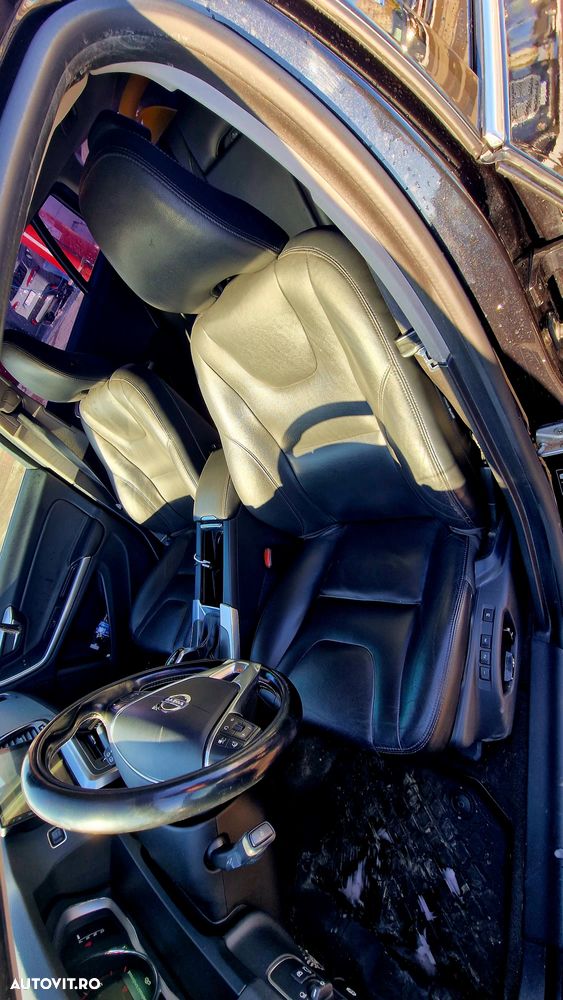 Volvo V60 D6 Plug-In-Hybrid AWD Geartronic Summum - 16