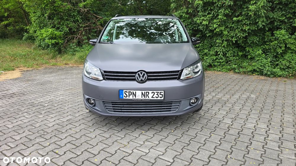 Volkswagen Touran - 2
