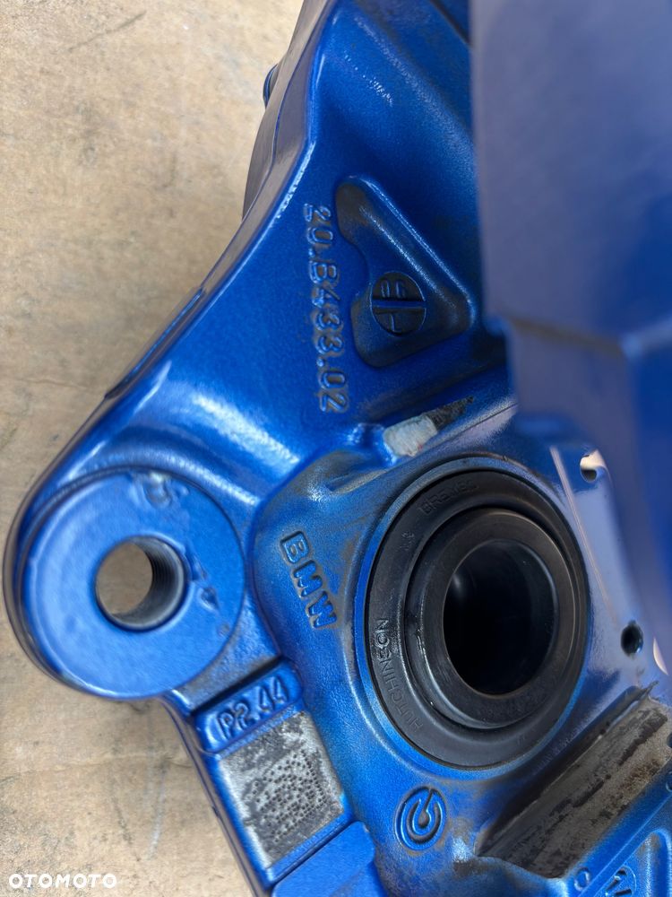 BMW 3 M3 F80 M4 F82 M Technic Pakiet P2.44 Zacisk Prawy Tylny Hamulcowy 20B43302 - 6