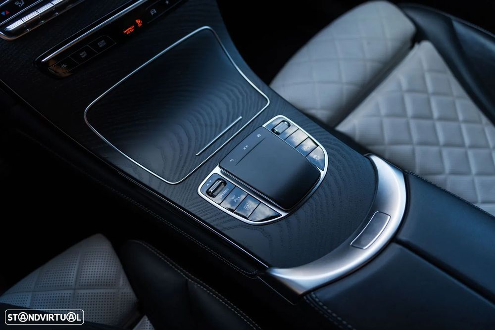 Mercedes-Benz GLC 300 de 4Matic 9G-TRONIC AMG Line - 21