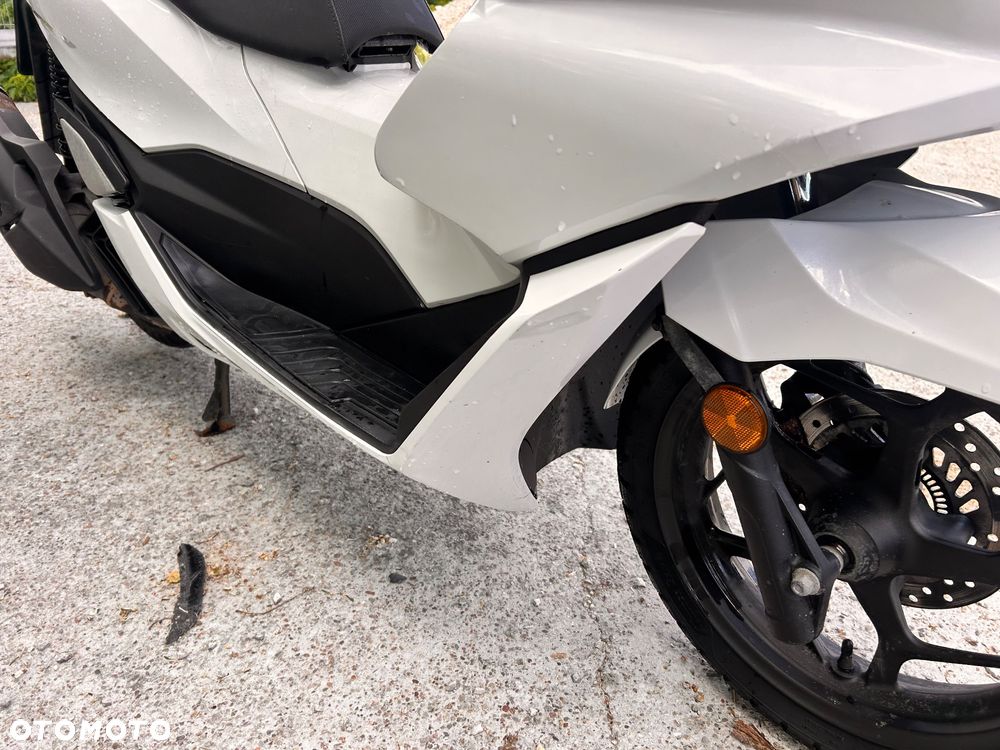 Honda PCX - 10