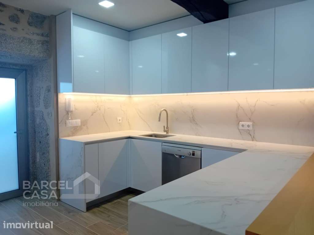 Exclusividade e Charme em Pedra: Moradia Individual T3 em Carapeços... - Grande imagem: 2/30