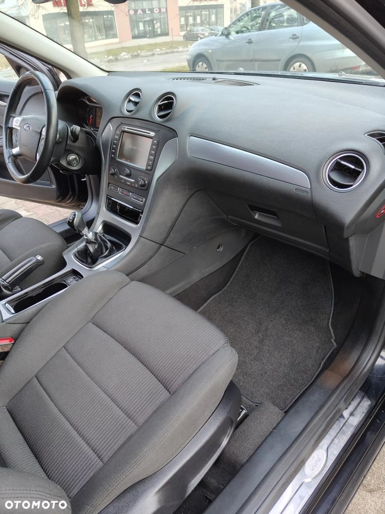 Ford Mondeo 2.0 TDCi Business Edition - 9