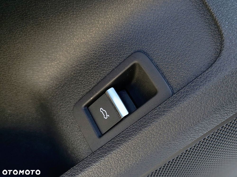 Audi A4 Avant - 32