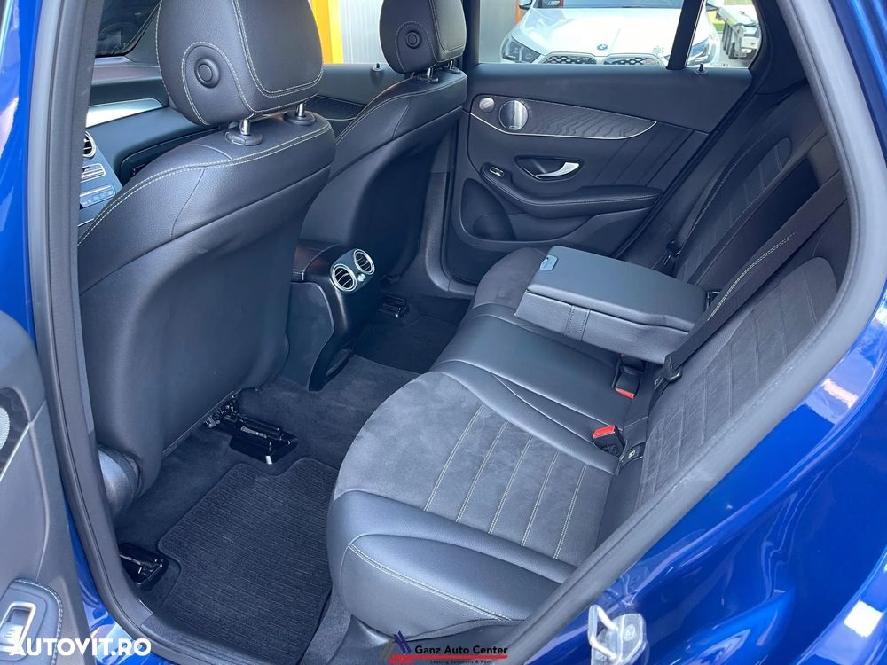 Mercedes-Benz GLC 300 d 4Matic 9G-TRONIC AMG Line - 17