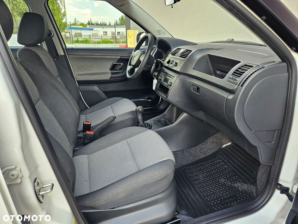 Skoda Fabia - 6