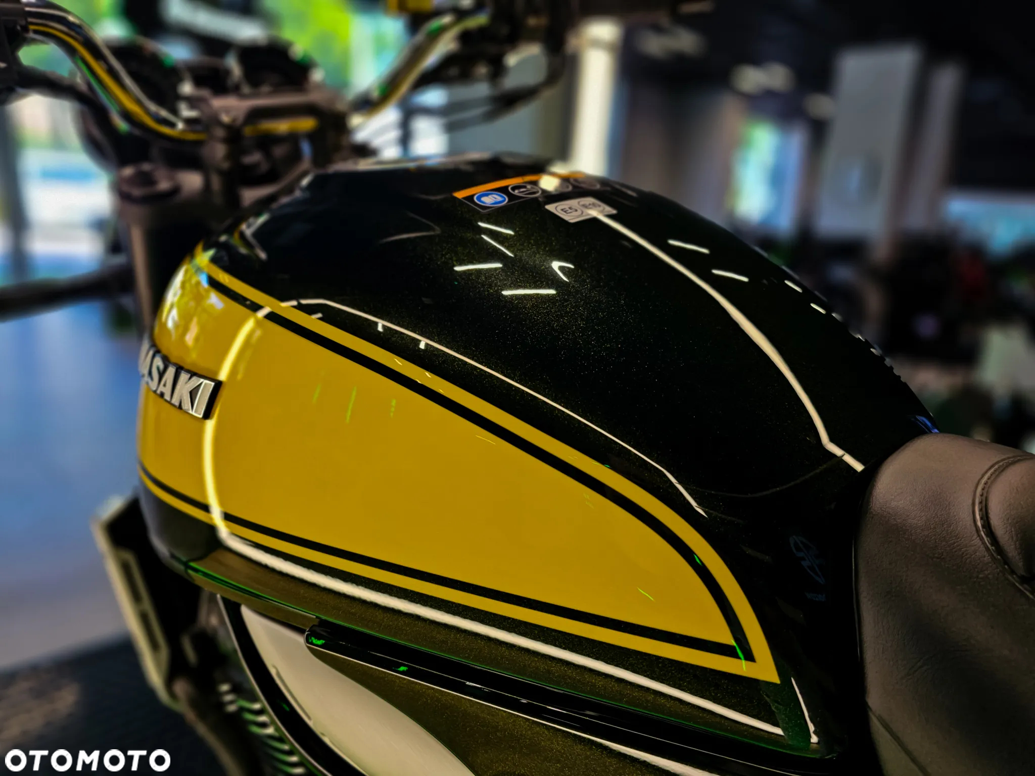 Kawasaki Z 900 RS - 6