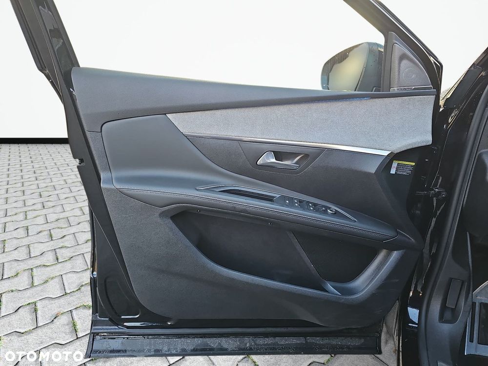 Peugeot 5008 2.0 BlueHDi GT Pack S&S EAT8 - 16