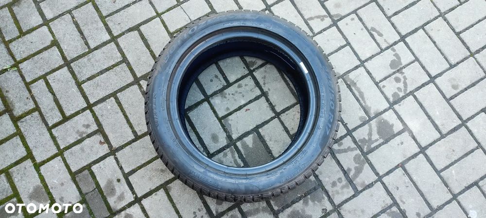 OPONA ZIMOWA 225/50R17 98V PIRELLI SOTTOZERO 3 (3520) ZIMA 7 mm 1 SZTUKA - 2