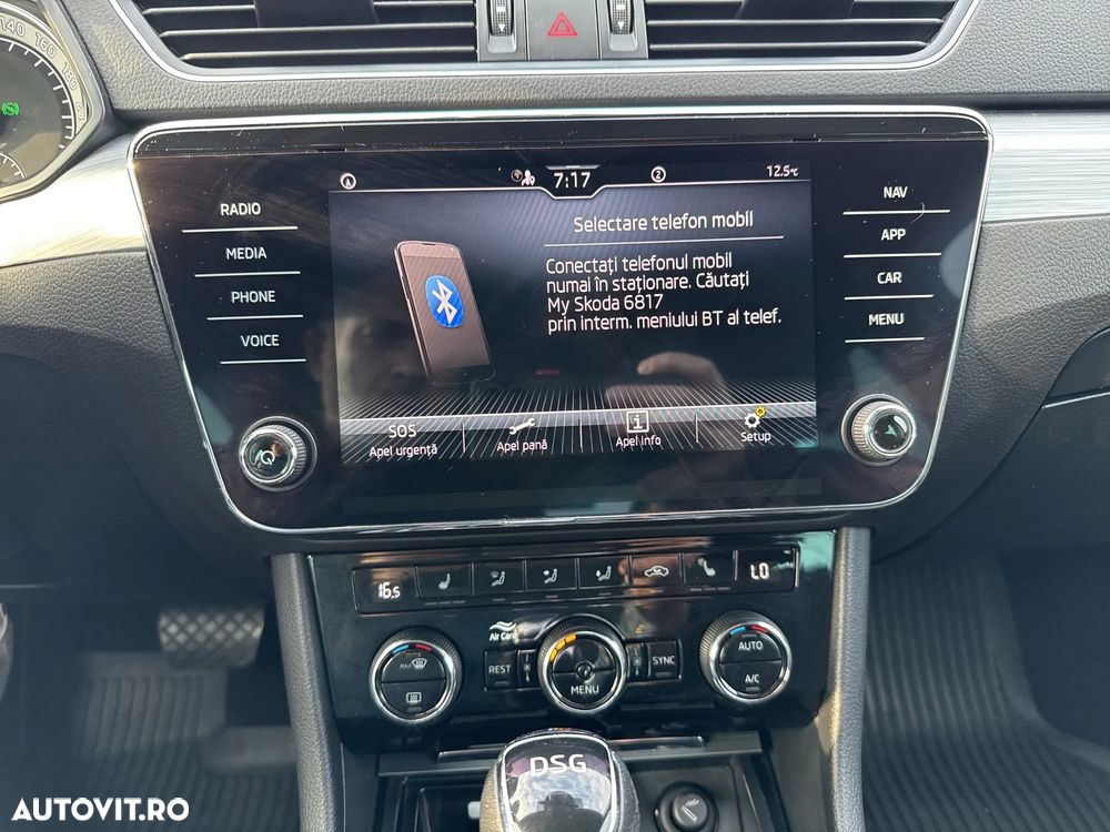 Skoda Superb 2.0 TDI DSG Ambition - 22