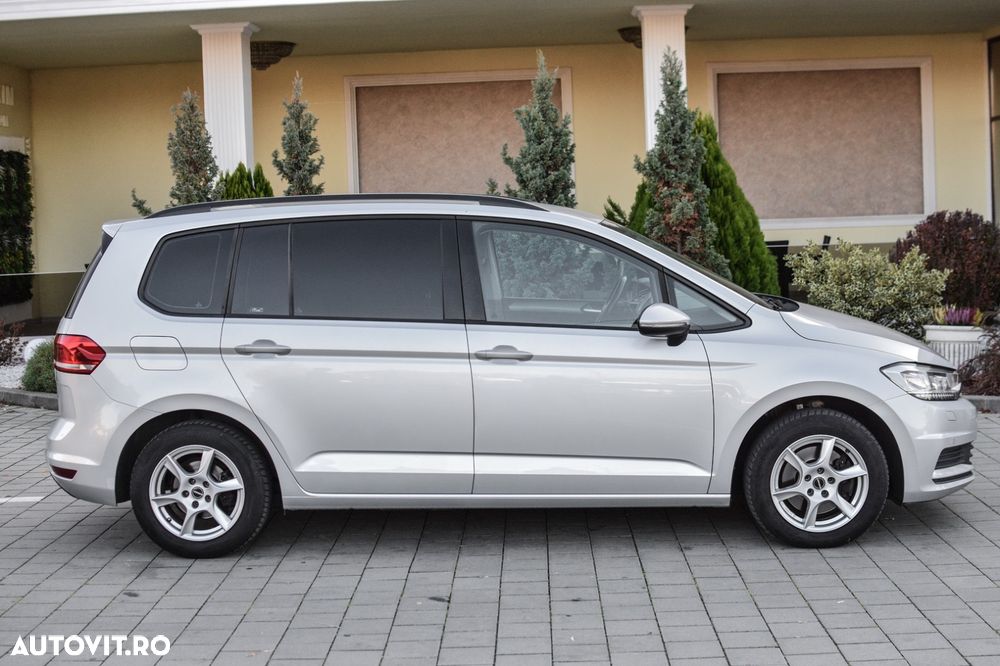 VOLKSWAGEN Touran 2016 — imagine 8