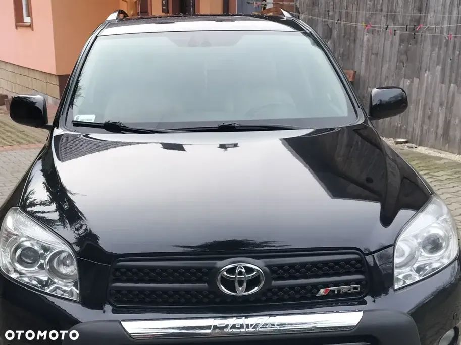 Toyota RAV4 2.2 D-4D Prestige - 1