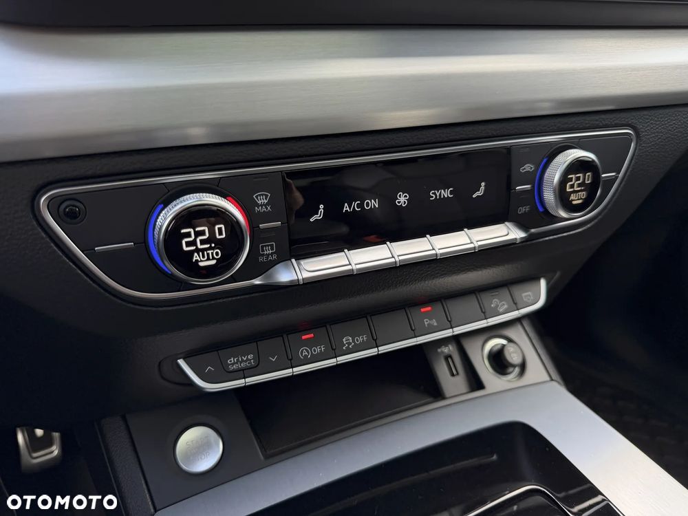 Audi Q5 40 TDI quattro S tronic S line - 25