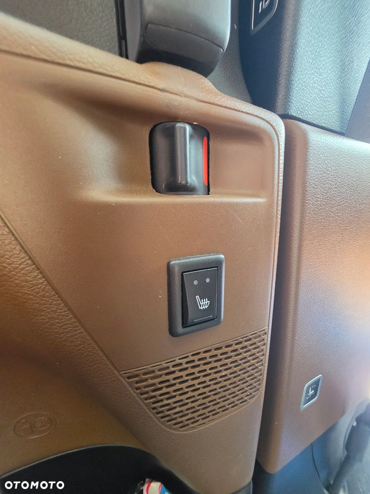 Chrysler Pacifica - 20