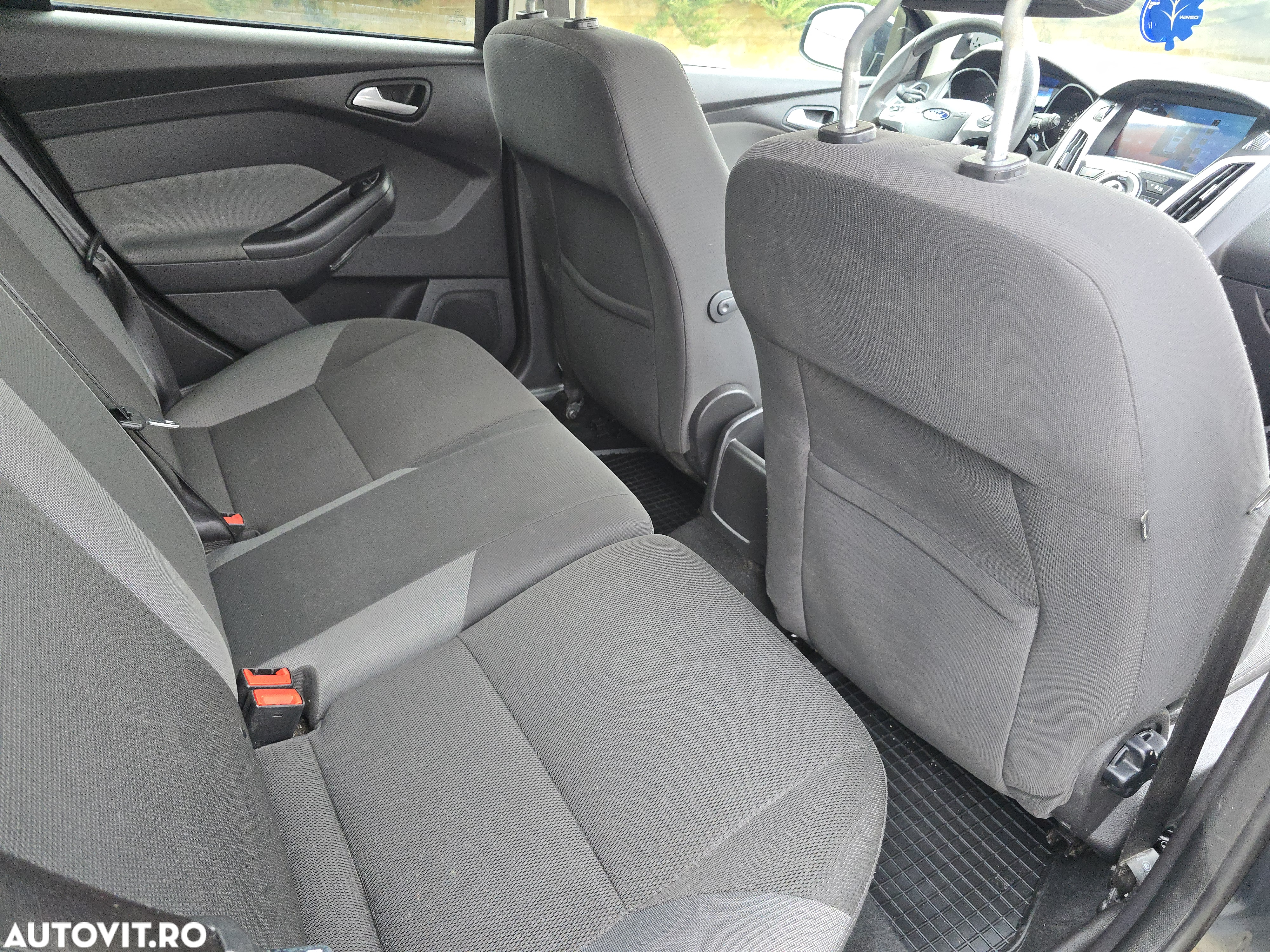 Ford Focus - 9