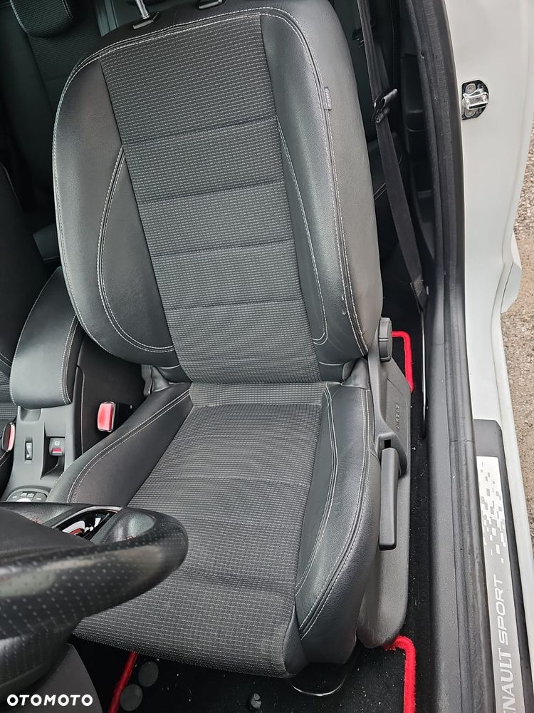 Renault Megane - 8