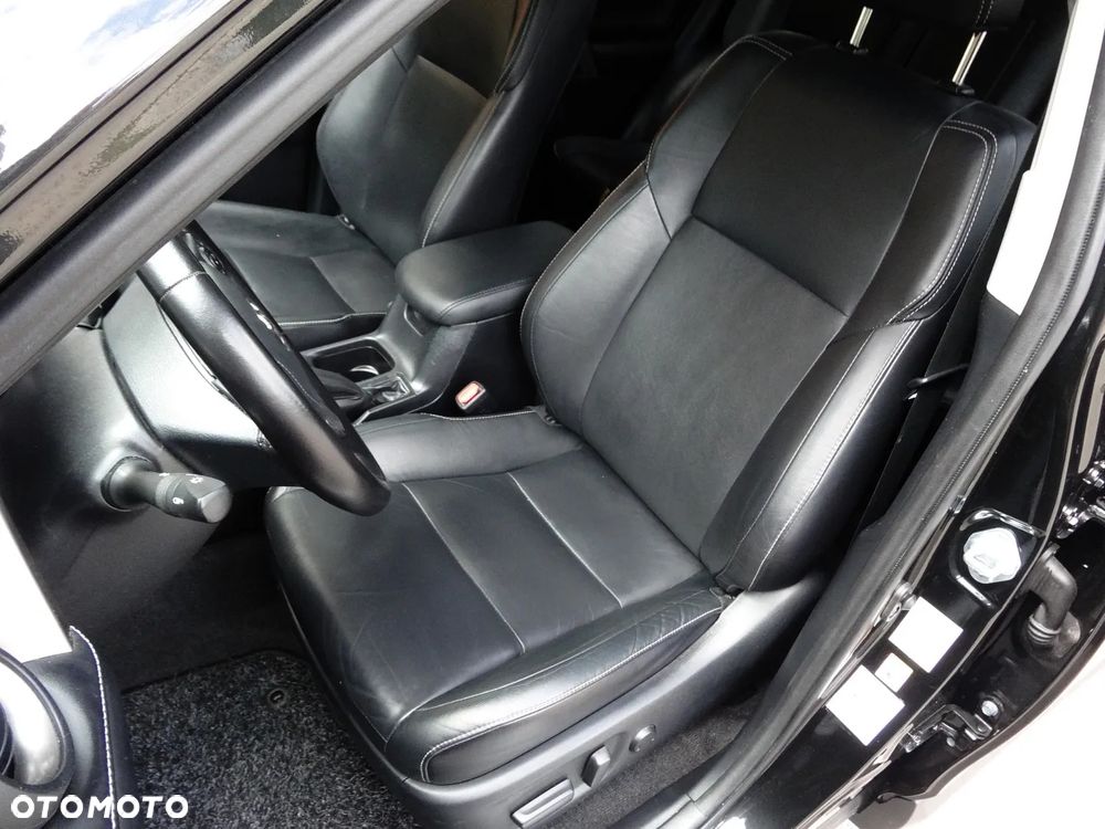 Toyota RAV4 2.0 D-4D 4x2 Start-Stop Executive - 18