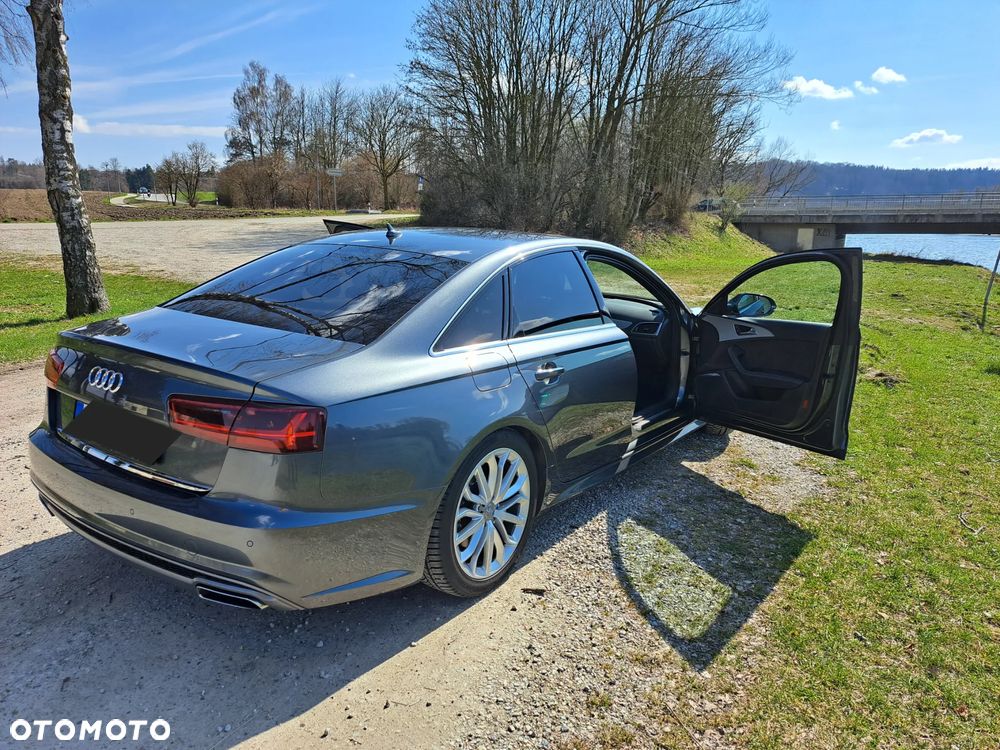 Audi A6 Allroad - 11