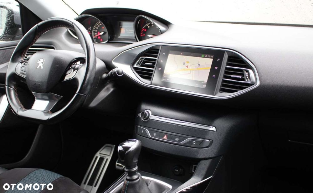 Peugeot 308 - 17