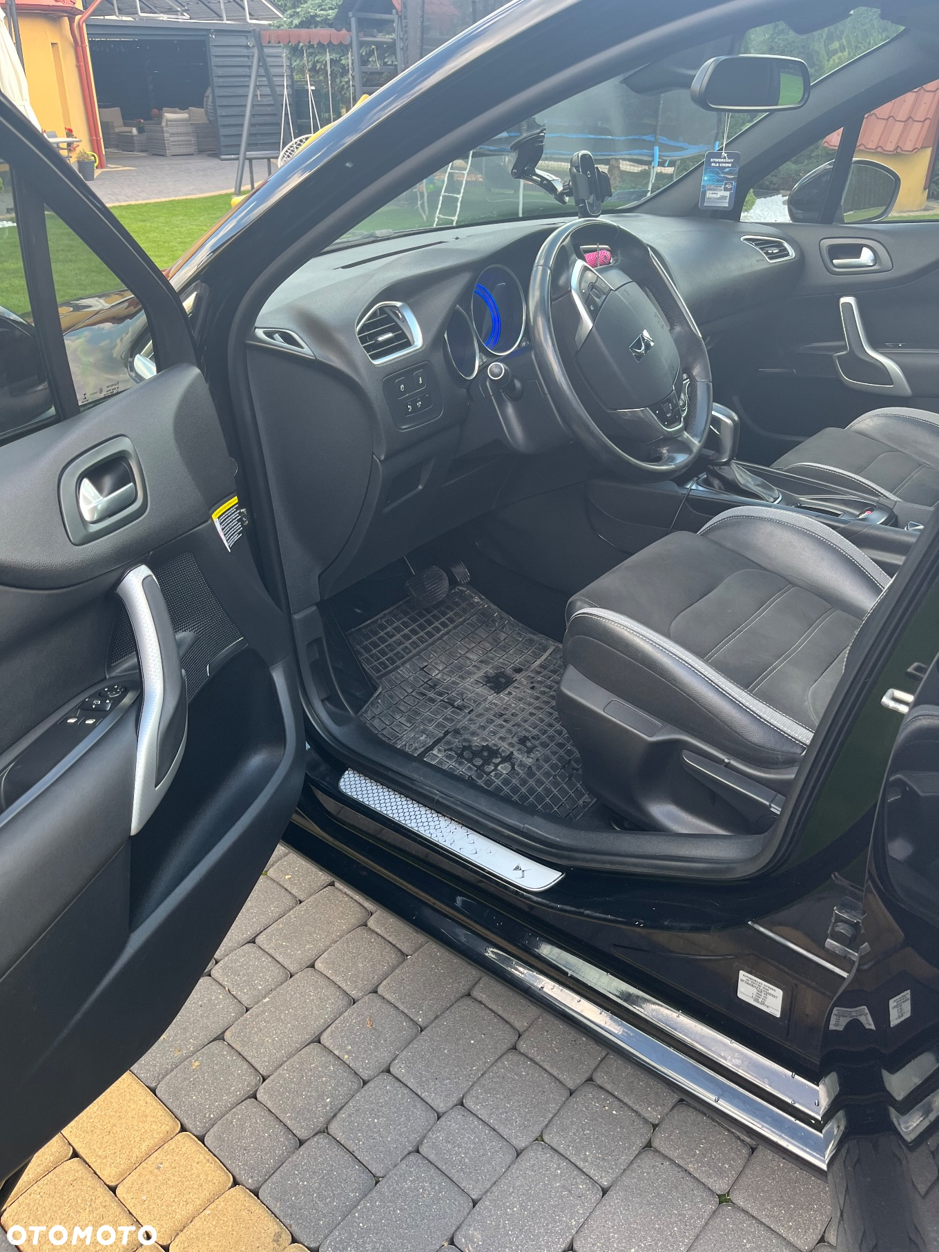 DS Automobiles DS 4 - 6