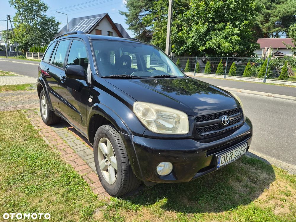 Toyota RAV4 2.0 VVT-i 4x4 - 2