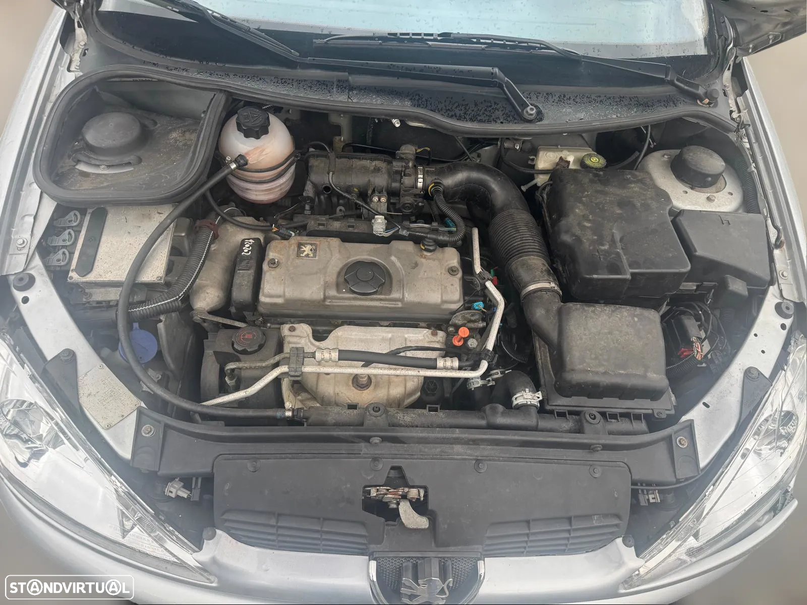 Peugeot 206 1.1 de 2003 para peças - 6