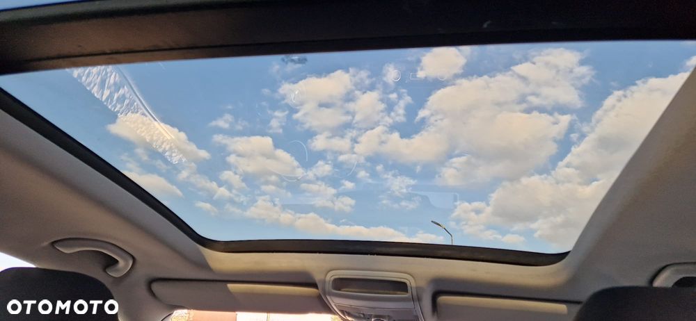 Volkswagen Tiguan 2.0 TDI DPF BlueMotion Technology CityScape - 28