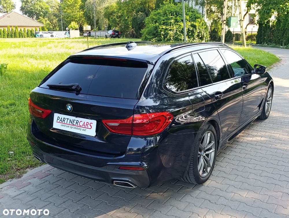 BMW Seria 5 520d M Sport sport - 9