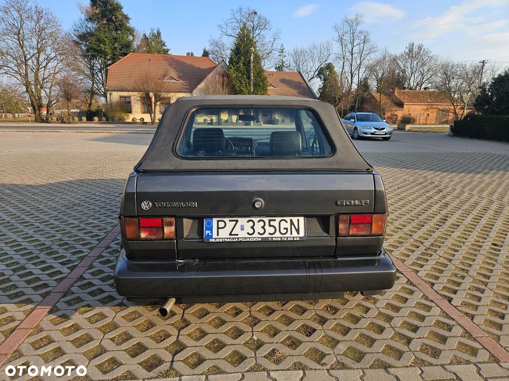 Volkswagen Golf - 9