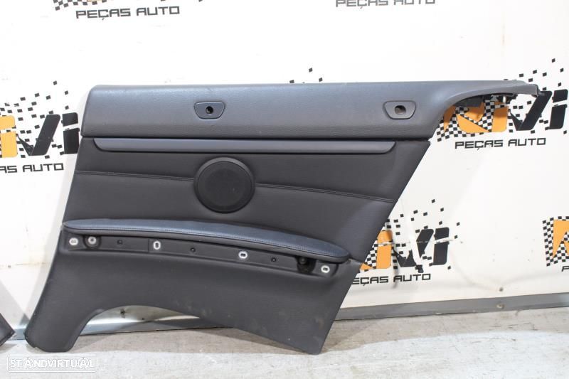 Quartela / Forra Da Porta Bmw 3 Cabriolet (E93)  Quartela Traseira Bmw - 5