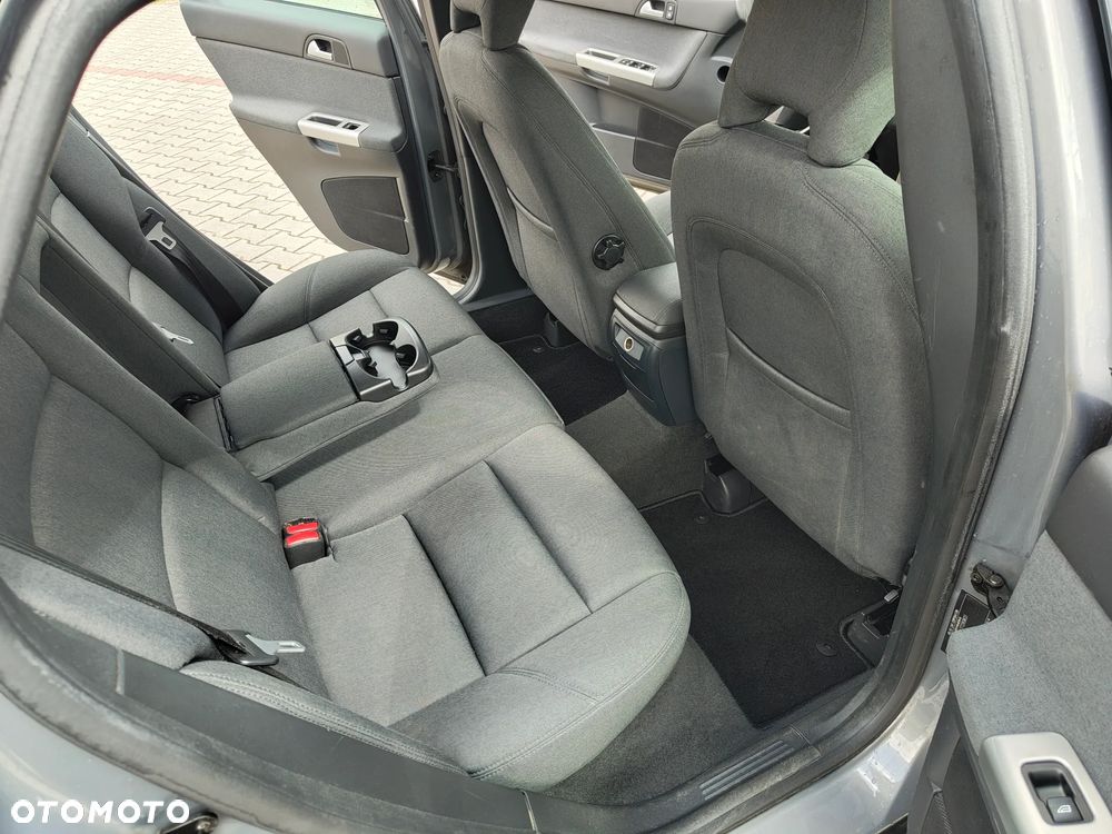 Volvo S40 1.8 Momentum - 20