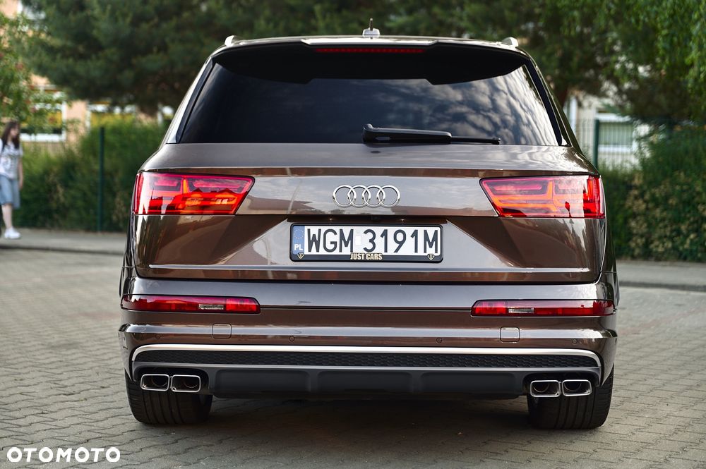 Audi SQ7 - 12