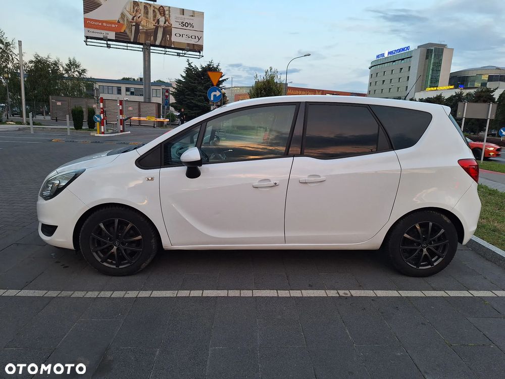 Opel Meriva 1.4 T Cosmo S&S - 3