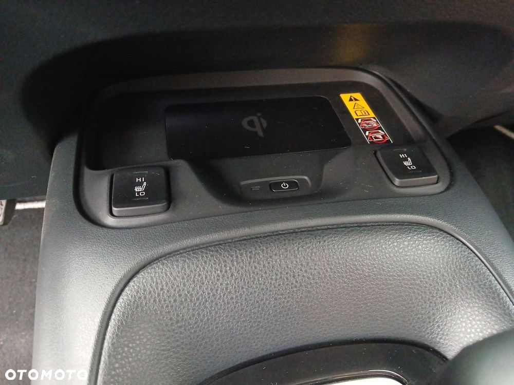 Toyota Corolla - 32