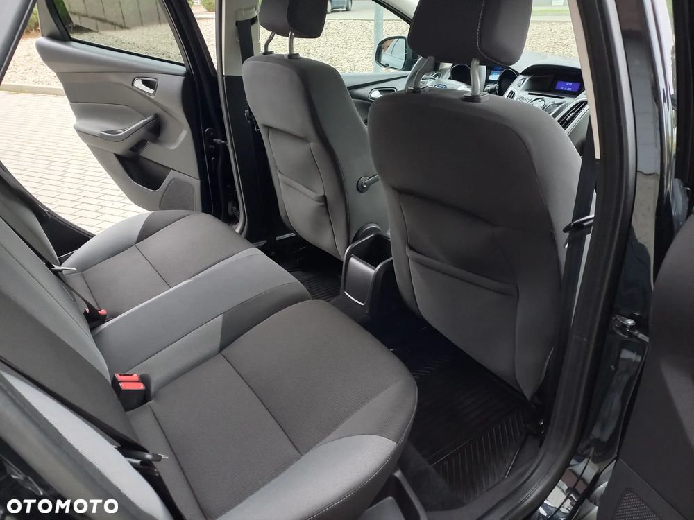 Ford Focus 1.6 TI-VCT Champions Edition - 14