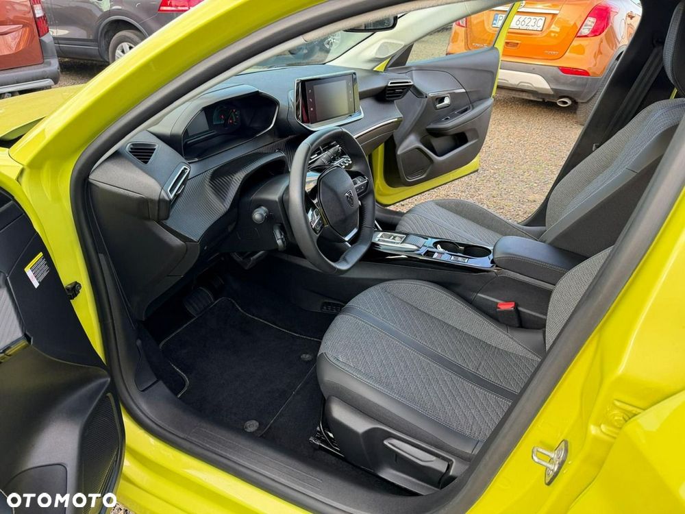 Peugeot 208 50kWh Active - 5