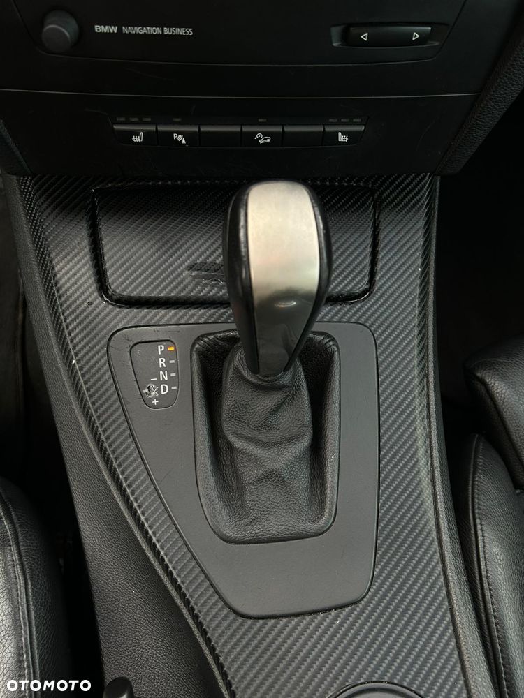 BMW Seria 3 330i xDrive - 10