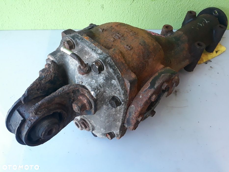Dyferencjał Dyfer Tył NISSAN SUNNY 1.6 SGX 12V 4X4 1990r /37:10/ - 3