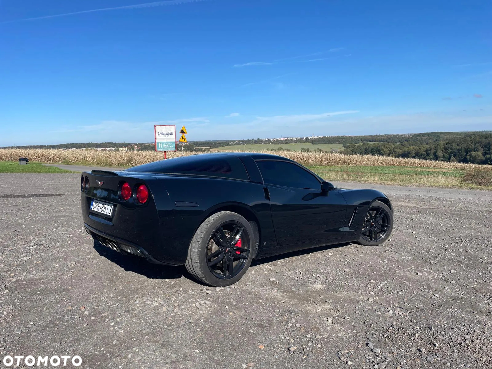 Chevrolet Corvette - 5