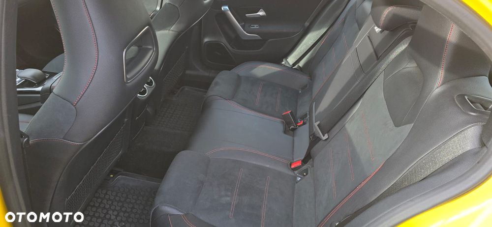 Mercedes-Benz Klasa A 250 4-Matic AMG Line 7G-DCT - 2