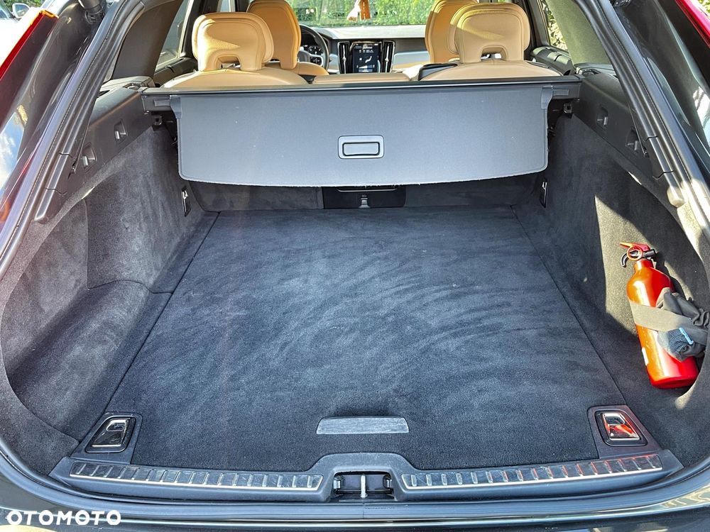 Volvo V90 D4 AWD Momentum - 7