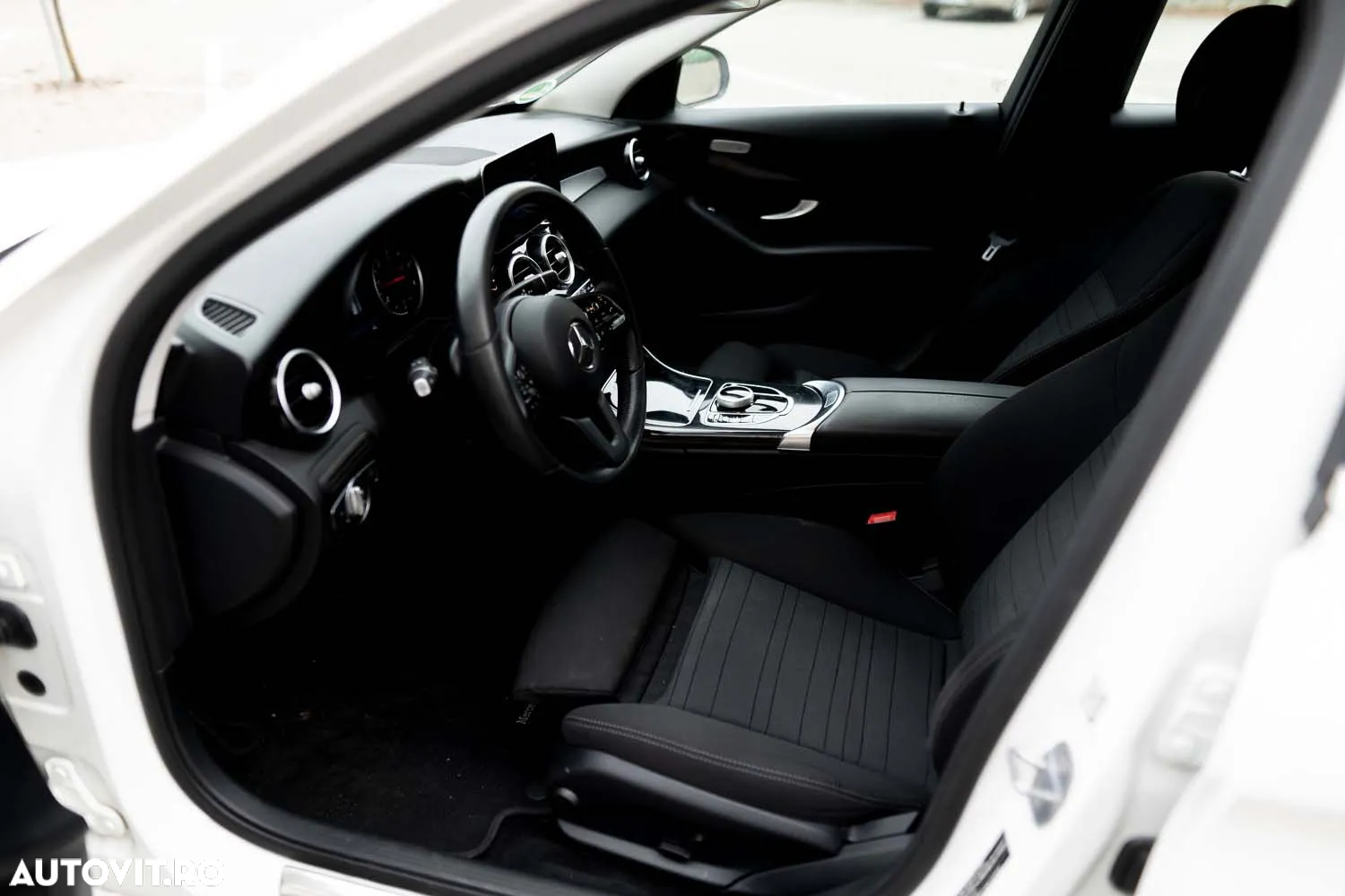Mercedes-Benz C 220 d T 9G-TRONIC Avantgarde - 9