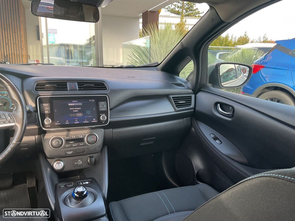 Nissan Leaf Acenta - 33